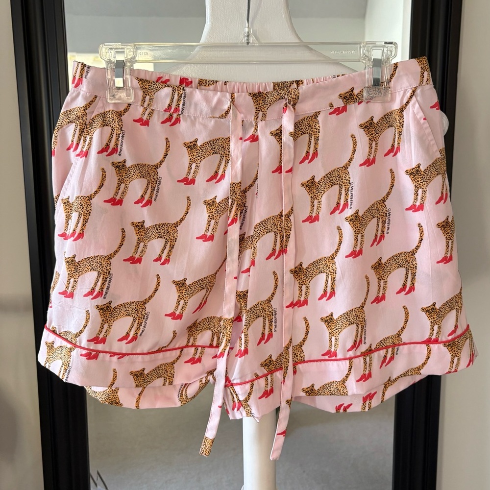 BOUFFANTS & BROKEN HEARTS High Heel Leopard Pajama Short Set - Picture 5 of 10